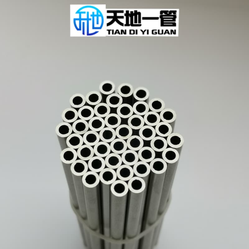 佛山不锈钢管厂家的薄壁不锈钢管有着怎样的发展前景?